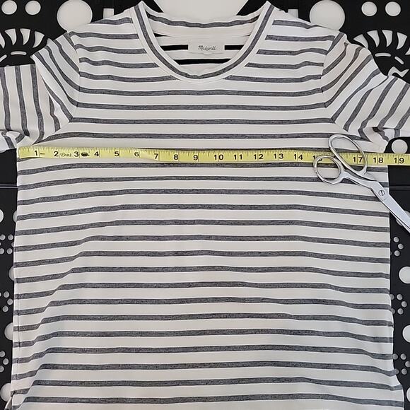 Madewell Keys 3/4 Sleeve Stripe Top in Natural Soft Gray XS - Picture 9 of 14
